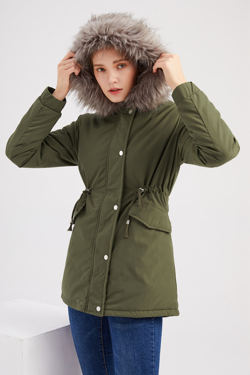 Gardana | Damen-Parka mit Kapuze und modernem Design