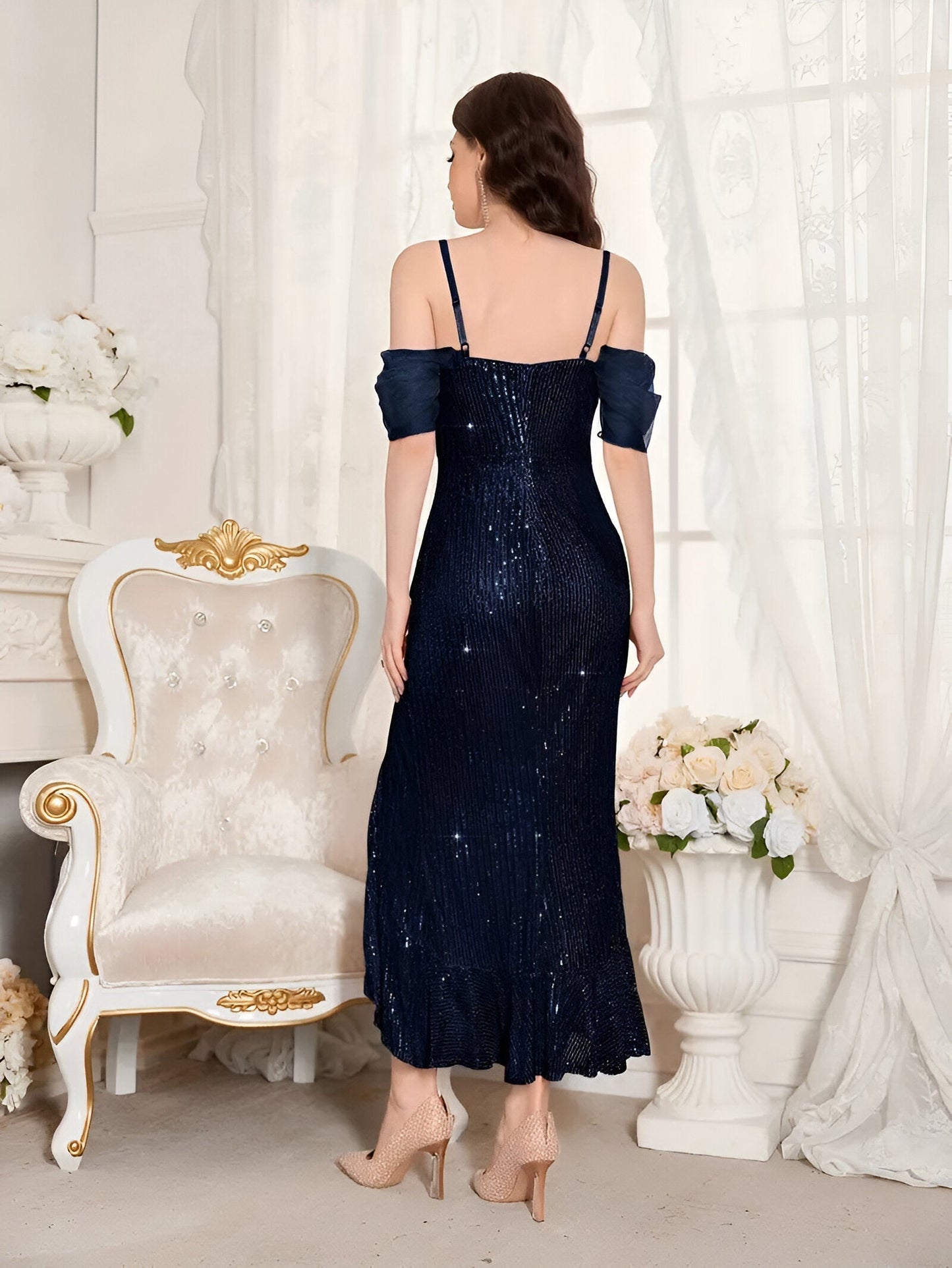 Eugenia | Glamouröses Cold-Shoulder Paillettenkleid