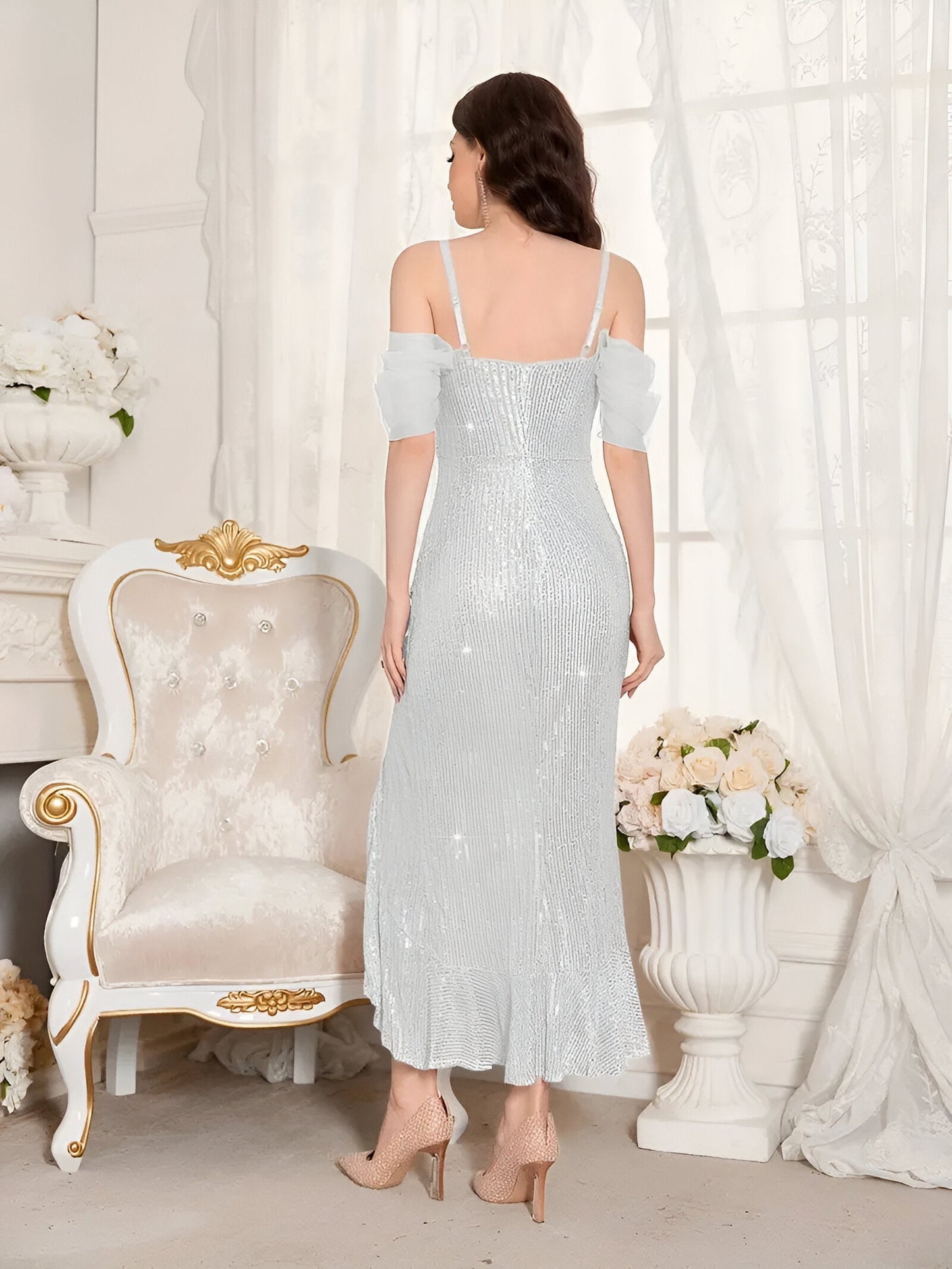 Eugenia | Glamouröses Cold-Shoulder Paillettenkleid