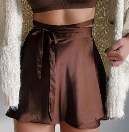 Phyllis - Satin mit hoher Taille