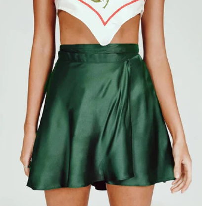 Phyllis - Satin mit hoher Taille