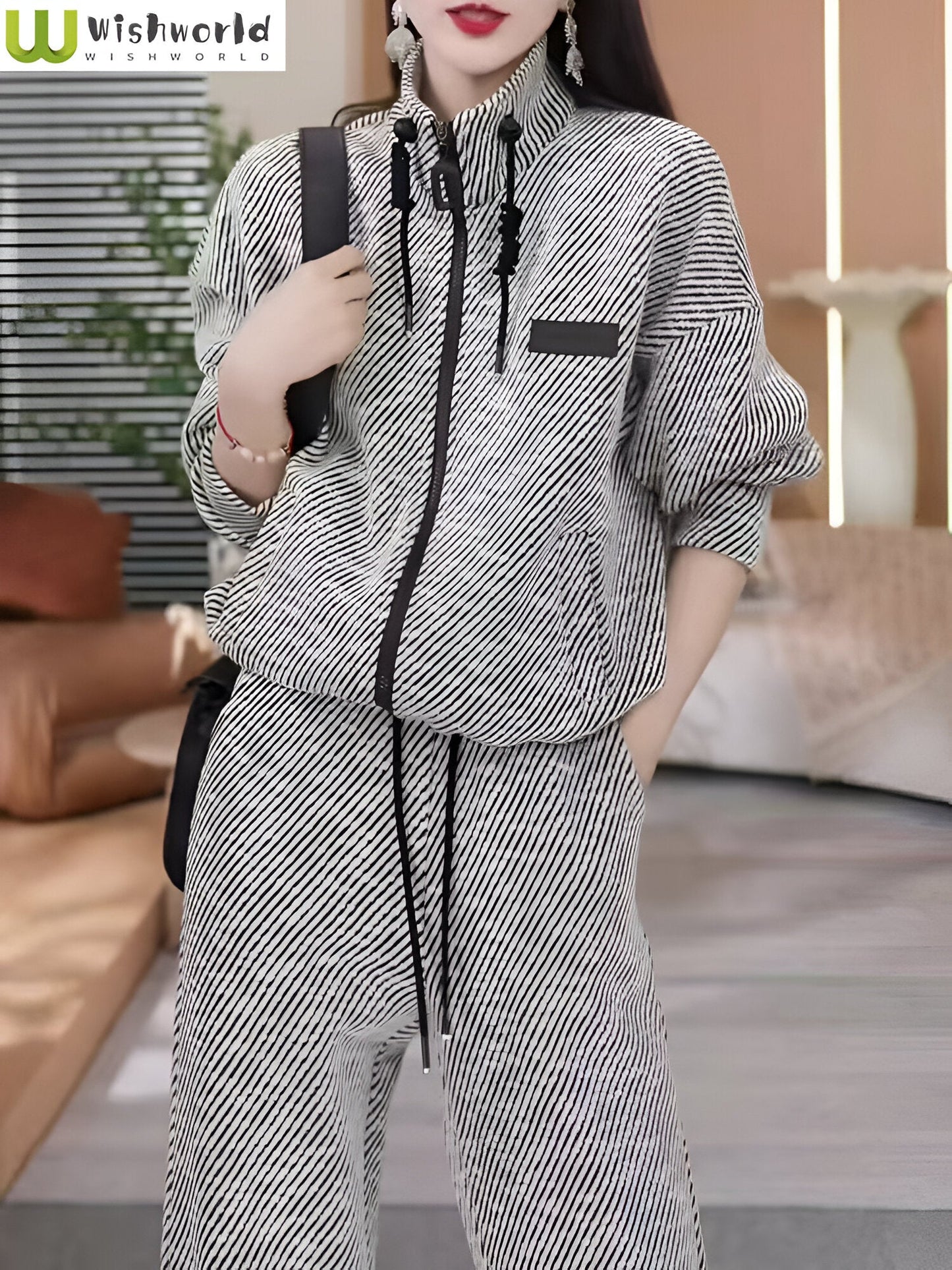 Amelita | Müheloser Stil mit einem auffälligen Streifen-Design