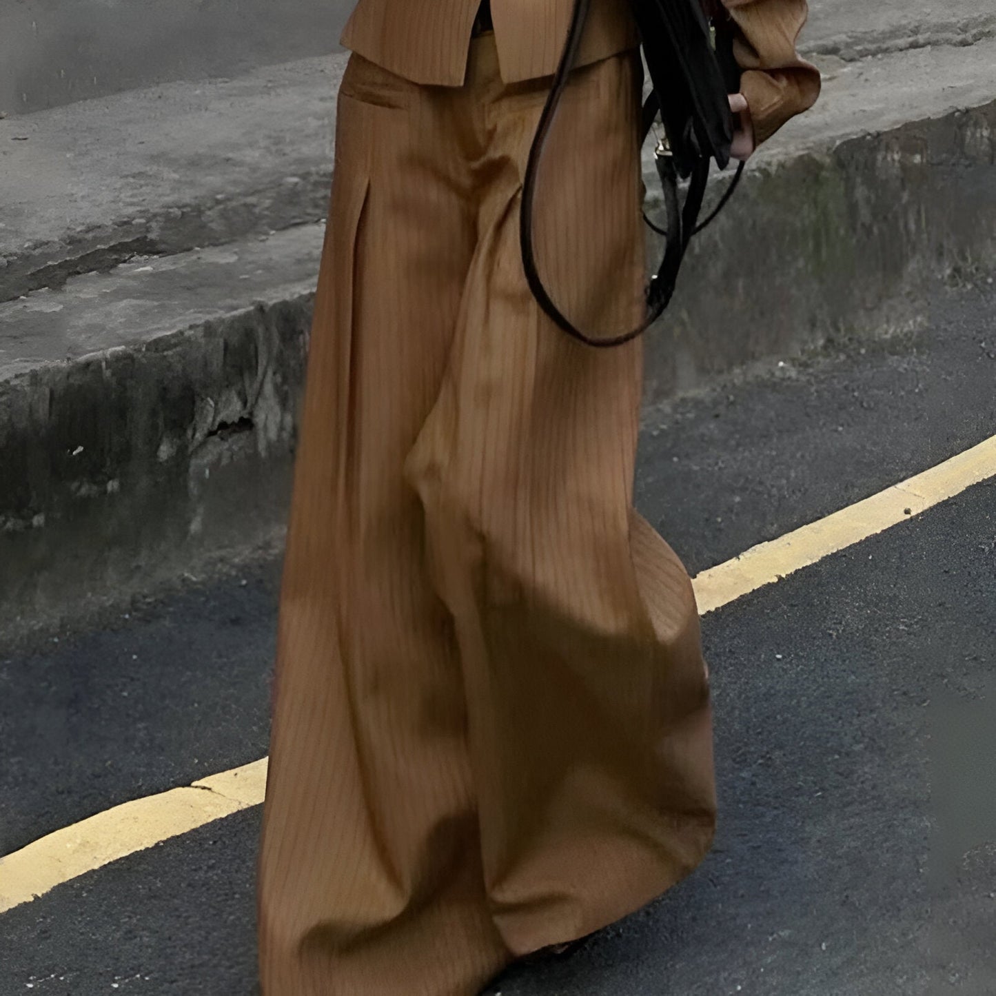 Annemieke | Stylisches Zwei-Teiliges Gestreiftes Anzug-Set