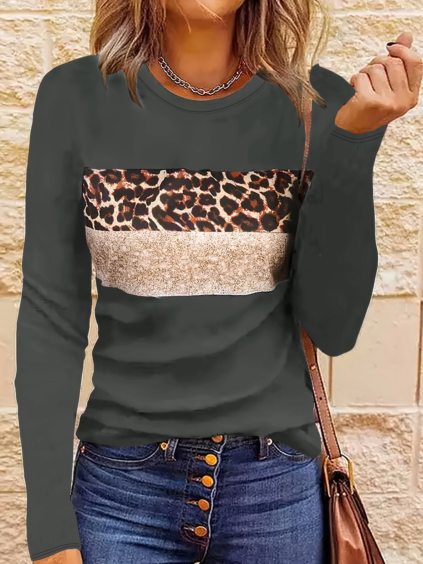 Lada | Das Schicke Leopard-Print Langarmshirt