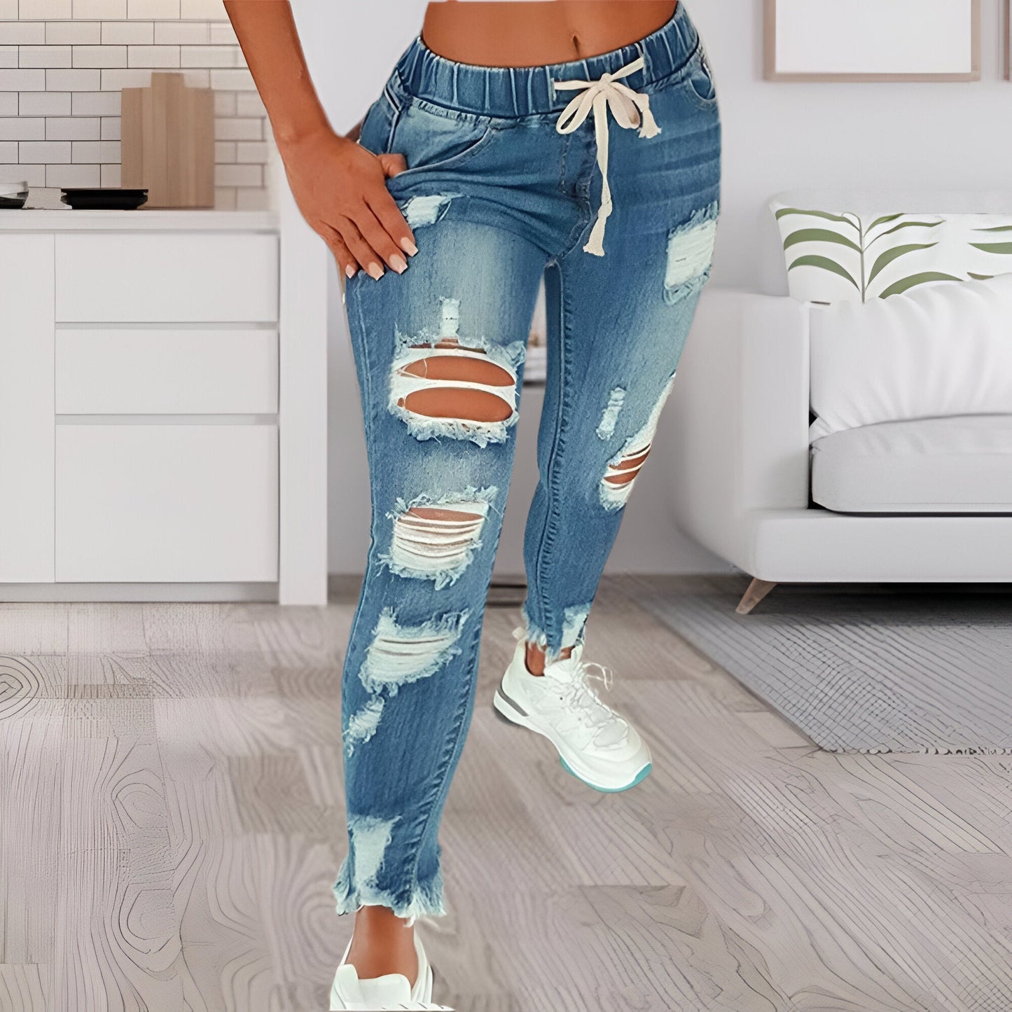 Florinda | Vintage Distressed High-Waist Jeans