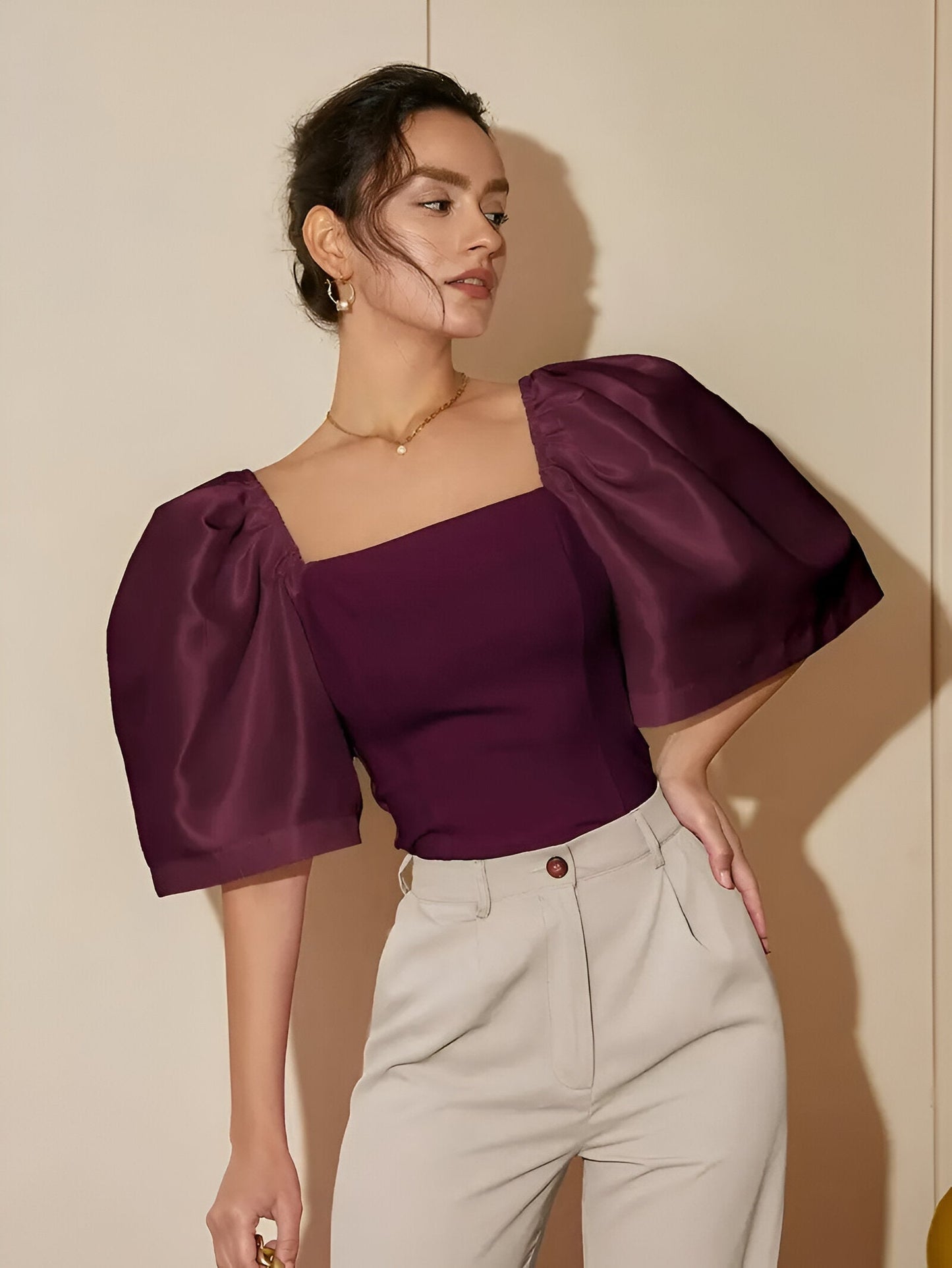 Garnet | Mühelose Eleganz in jedem Stich