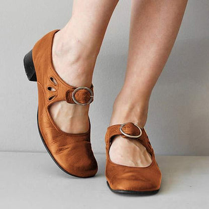 Fiona - Klassische orthopädische Schuhe mit runder Spitze