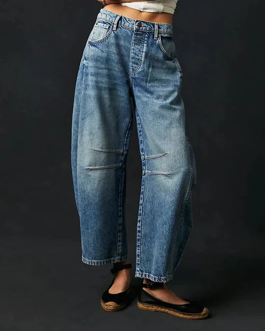 Adeline - Mitteltaillierte Röhrenjeans für Frauen