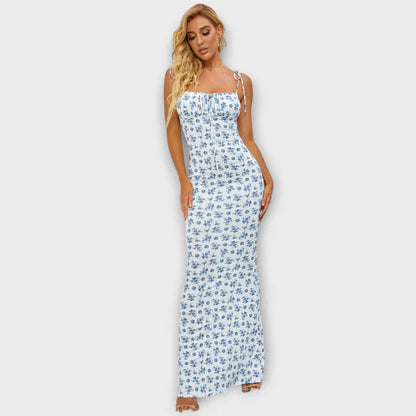 Korinna - Kleid mit floraler Pracht