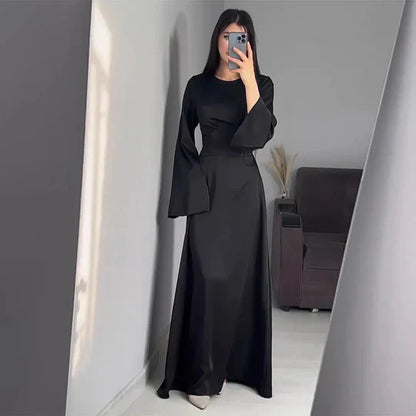 Acco - Lange Frauenkleider Aus Satin
