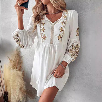 Fabiola - Boho Kleid mit Blumenstickerei für Frauen
