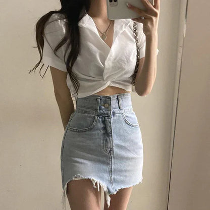 Mila - Geknotetes Crop Top