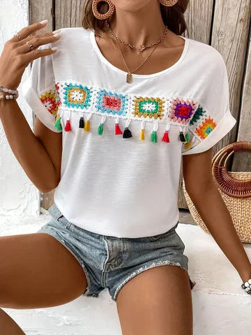 Nola - Besticktes T-shirt