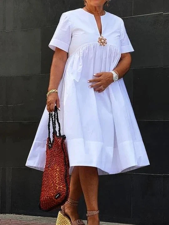 Nevaeh - Plisseekleid mit kurzen Ärmeln