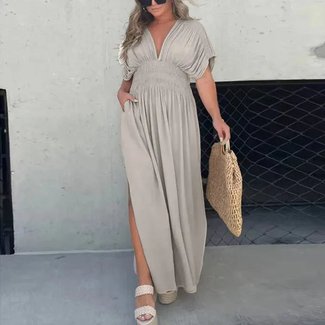 Hara - Maxikleid mit hohem V-Ausschnitt und Faltenwurf