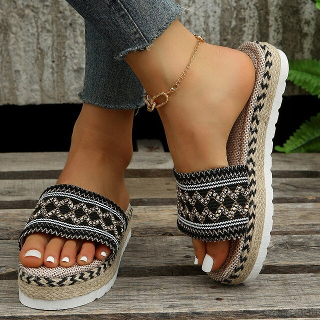 MIA - Orthopädische böhmische Sandalen