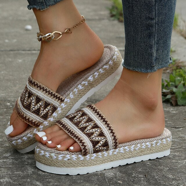 MIA - Orthopädische böhmische Sandalen