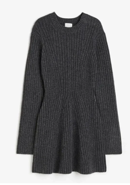 Ondine - Herbst-Strickkleid