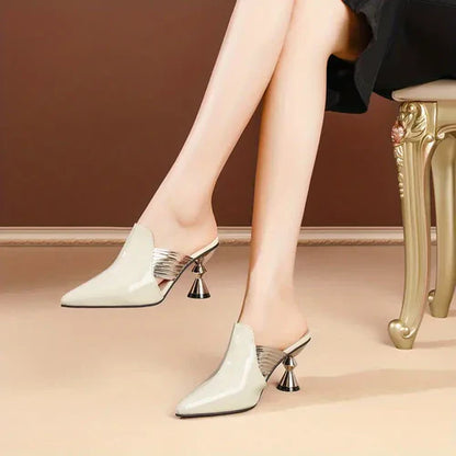 Valeska - Einfarbige trendige Sandalen