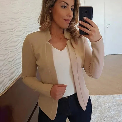 Hela - Schlanker Blazer für Frauen