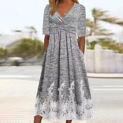 Haimi - Freizeitkleid mit V-Ausschnitt und Spitzensaum