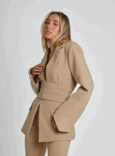 Onta - Blazer mit zusätzlichen Gürteln