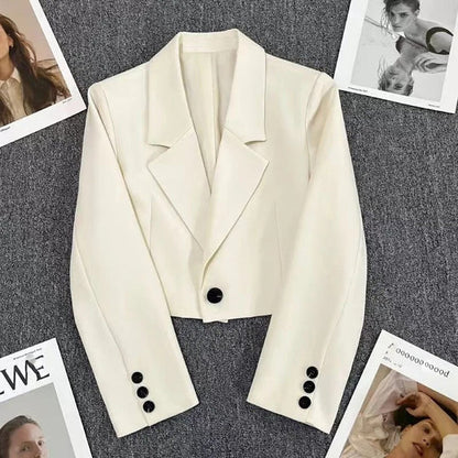 Livia - Cropped Blazer für Frauen