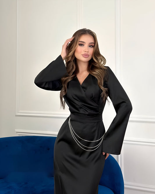 Anike | Elegantes Satin-Maxikleid