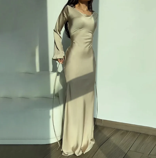 Peppi - Elegantes langärmeliges Kleid