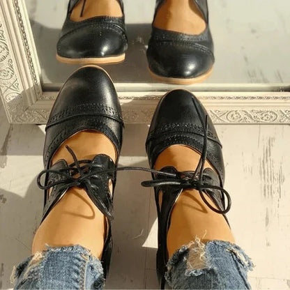 Alwine - Sandale im Vintage-Stil