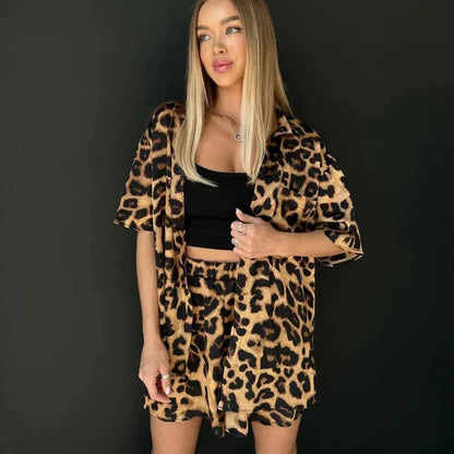 Yara Skye - Zweiteiliges Set mit Leopardenmuster