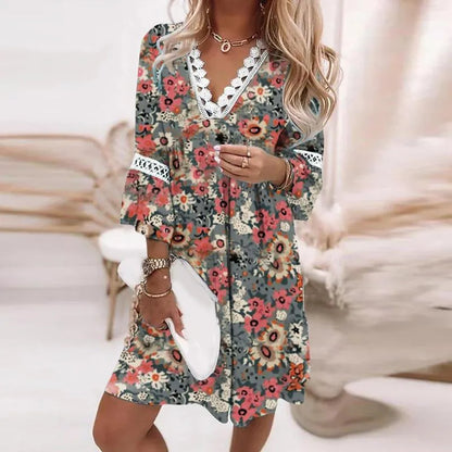 Elinor - V-Ausschnitt-Kleider mit Blumenmuster