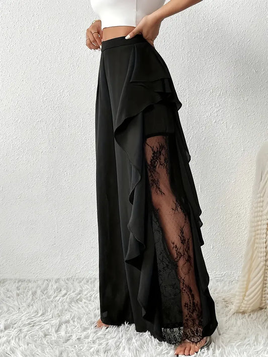 Juni | Elegante Weite Hose mit Spitzenbesatz