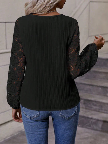 Zuri Mae - Laternenärmel-Top aus Spitze