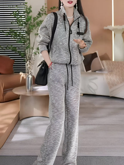 Amelita | Müheloser Stil mit einem auffälligen Streifen-Design