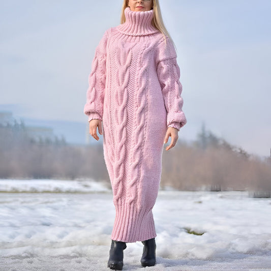 Drina | Gemütliches Oversized Rollkragen-Strickkleid