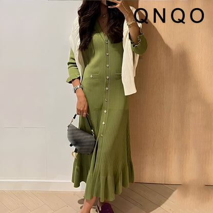 Q-nqo | Mühelos schickes Strickkleid