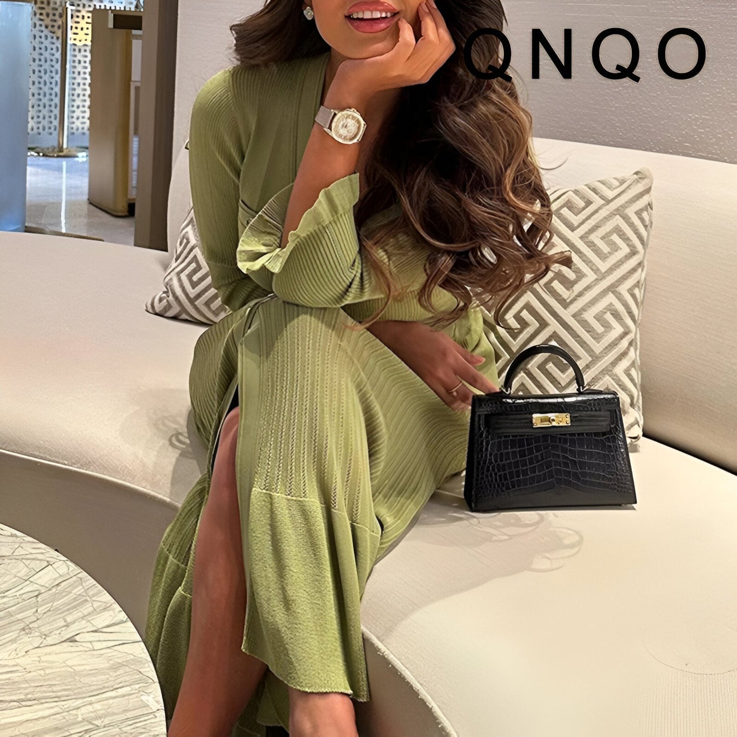 Q-nqo | Mühelos schickes Strickkleid