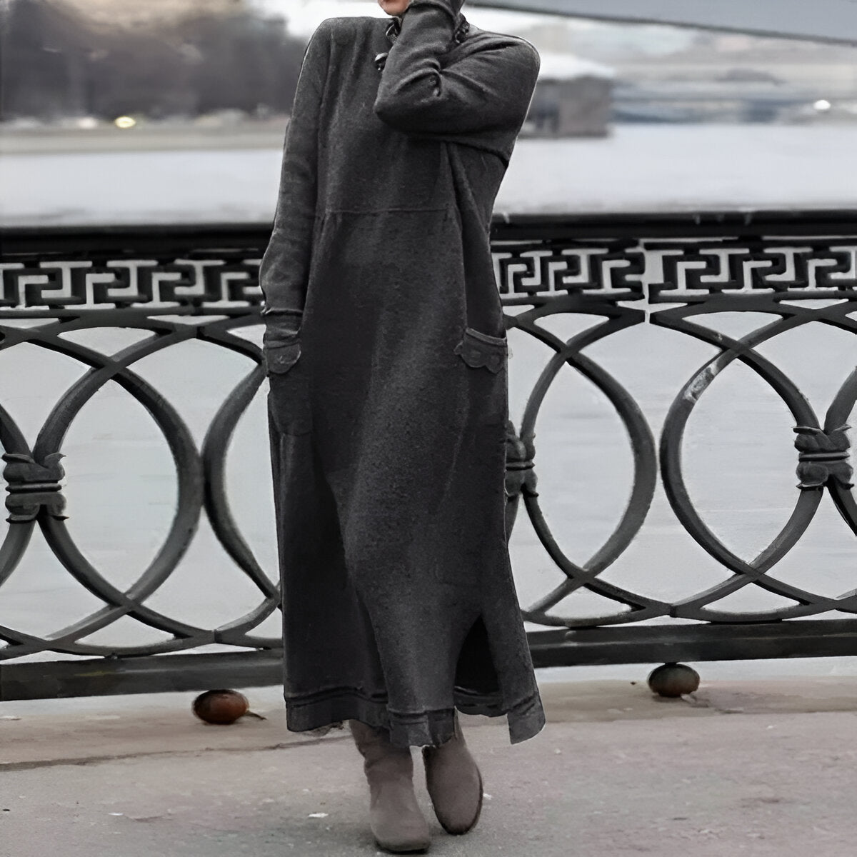 Edita | Gemütliches Samt Sweatshirt Kleid