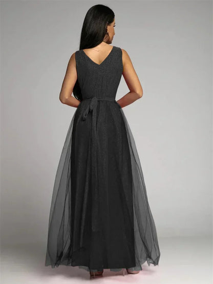 Nova | Elegantes V-Ausschnitt Kleid