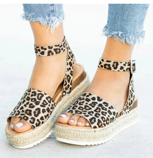 Jovi - Damenmode Sandalen