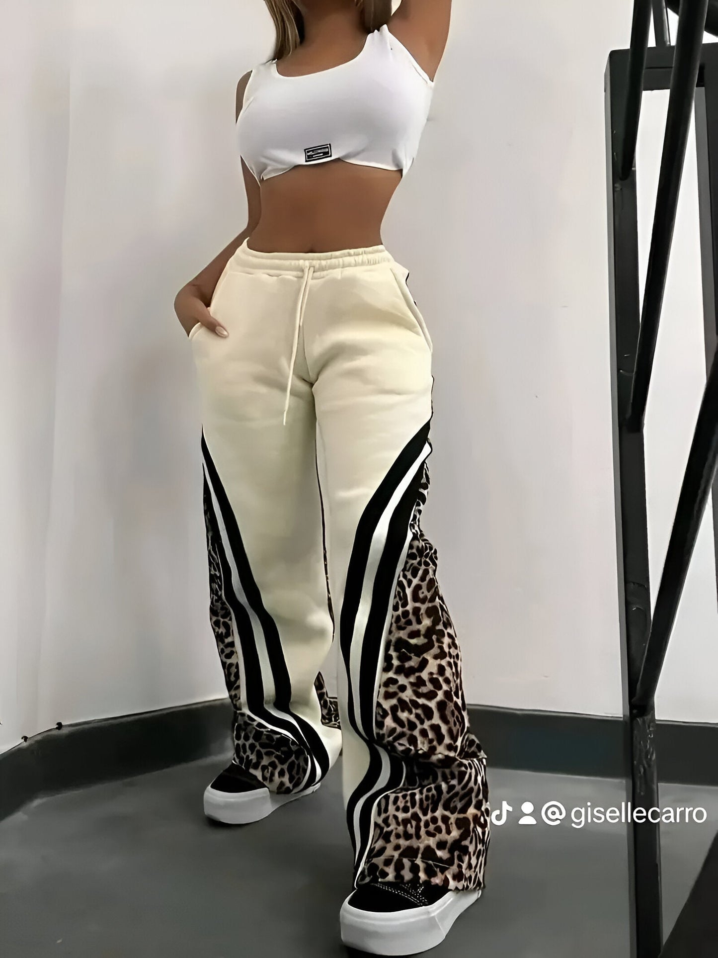 Amelina | Fleecegefütterte Leopard-Print Color-Block Freizeithose