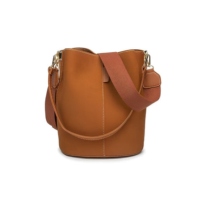 Laura | Unkomplizierte und trendige Tasche